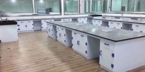 實驗臺的保養